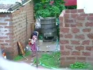 Watch This Two magnificent Sri Lankan mademoiselle Getting Bath In Outdoor